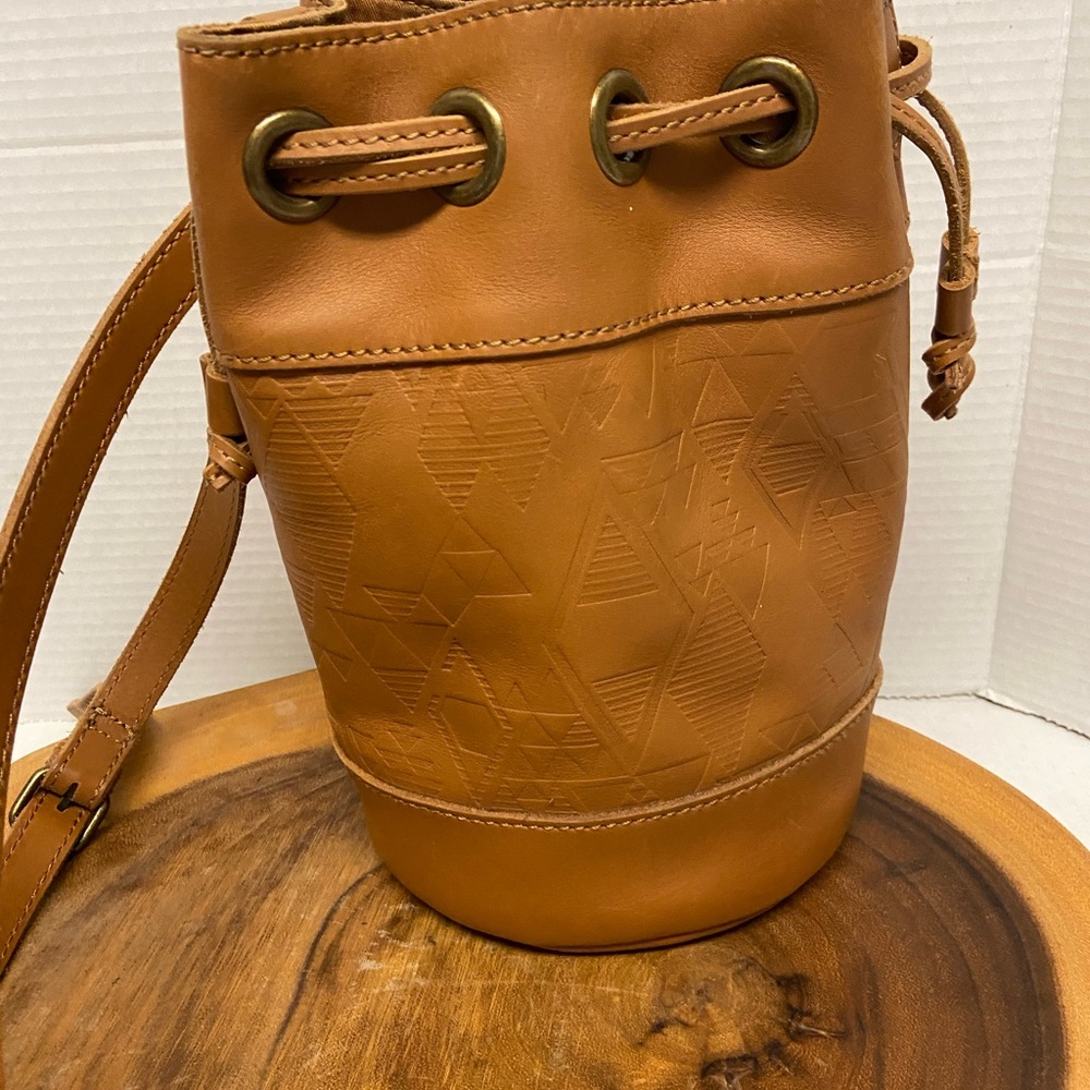 Pendleton Drawstring Leather Bucket Bag - image 4